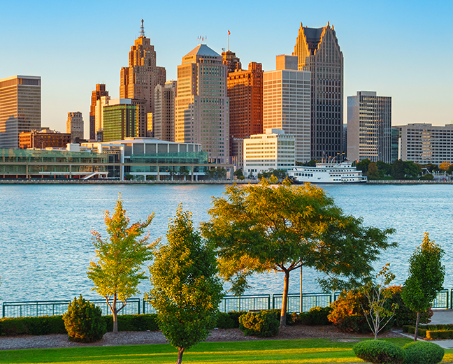Image of the Main street bridge in Columbus Ohio