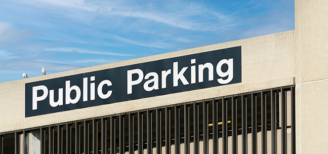 Image of an empty parking lot in Columbus, Ohio